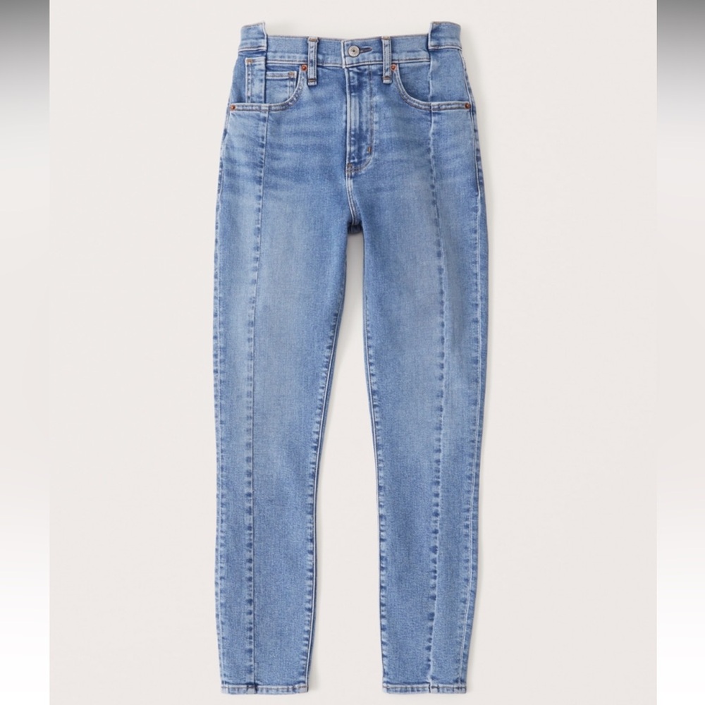 A&F Curve Love Super Skinny Ankle High Rise Jean